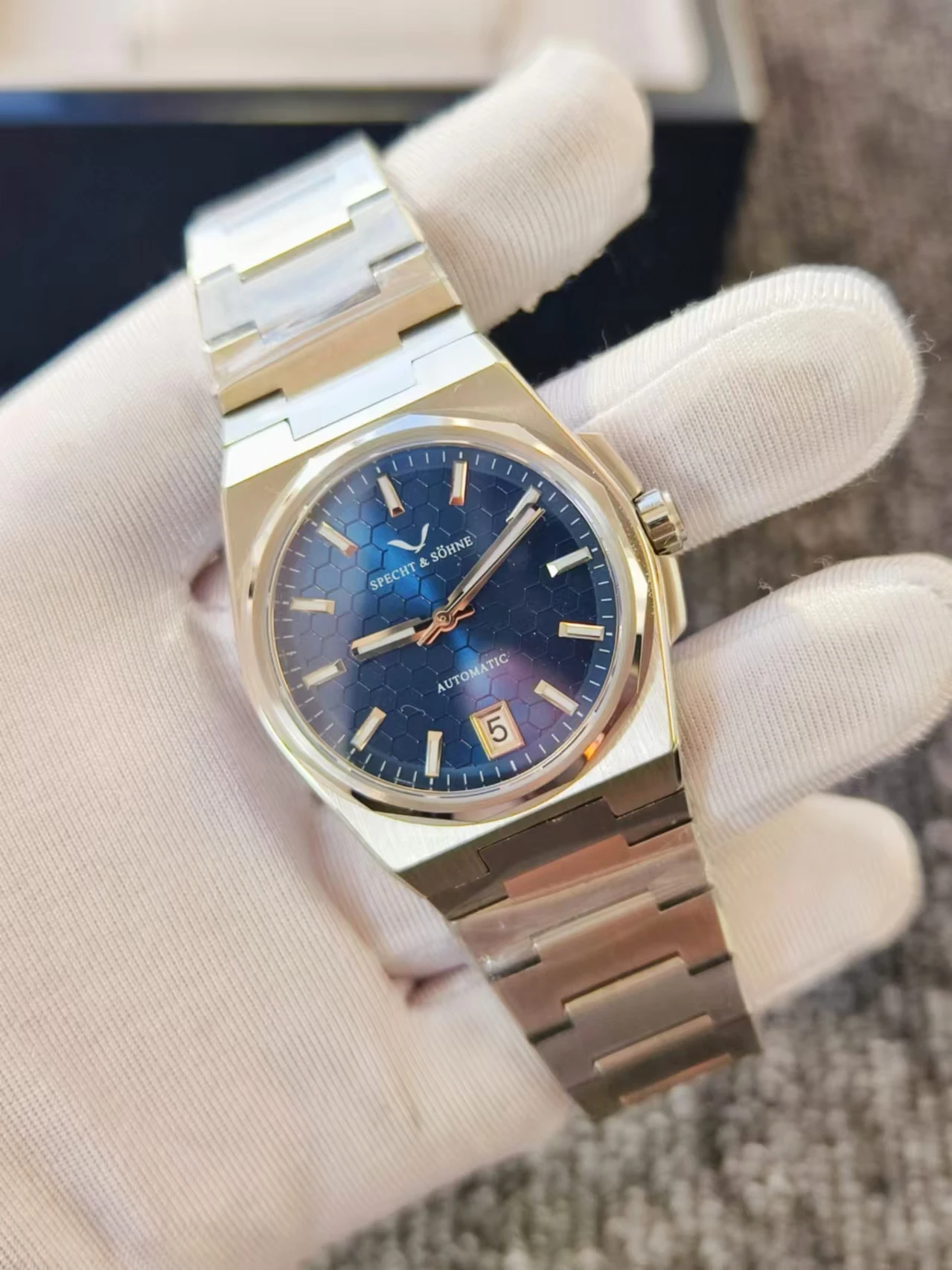 Specht & Söhne Luxury Business New Mens Watch NH35 Mechanical Wrist watch Honeycomb Dial Stainless Steel Watch Relogio Masculino