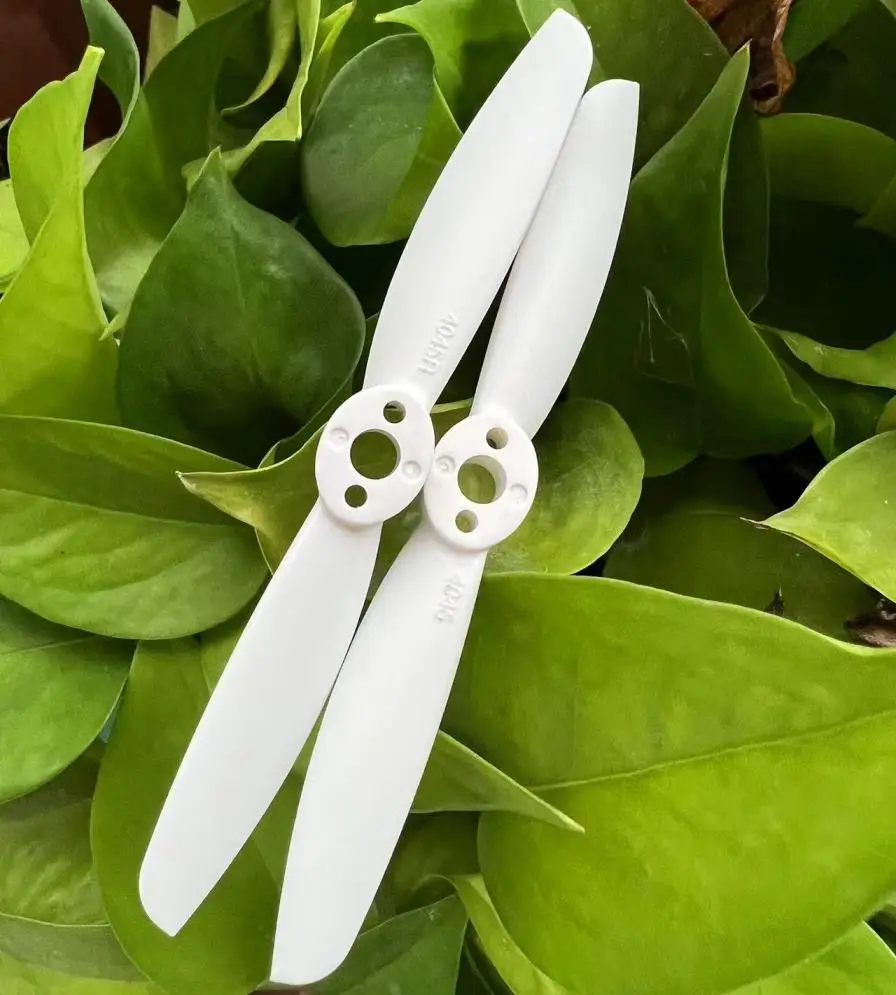 white 1 pair