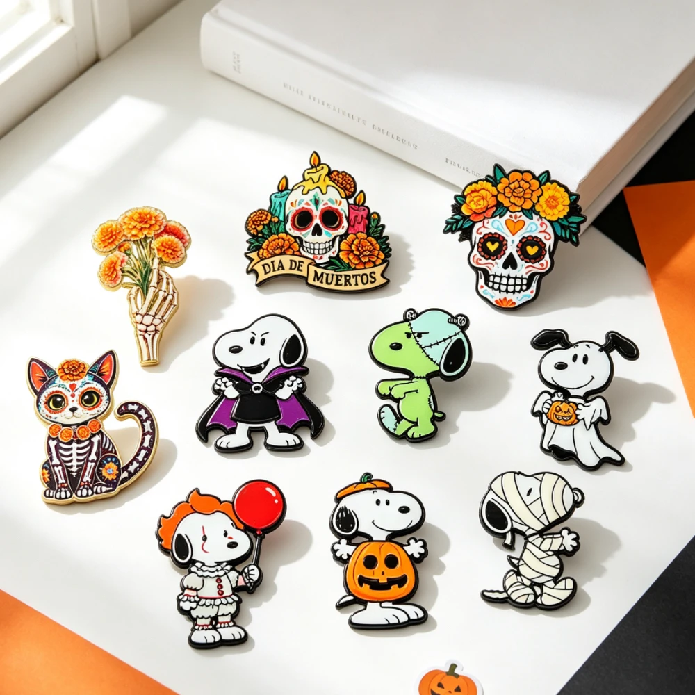 10 Stück Mexiko La Halloween Emaille-Abzeichen, niedliche Tier-Hund-Broschen, Hexen-Mumien, Vampir-Kürbis-Abzeichen, Partygeschenke – Detail 4