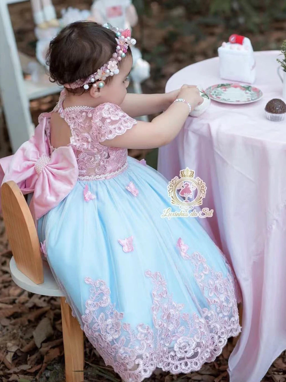 

Lovely Pink And Sky Blue Flower Girl Dress Applique 3D Appliqyue Lace Pearls Baby Girl Birthday Party First Communion Ball Gowns