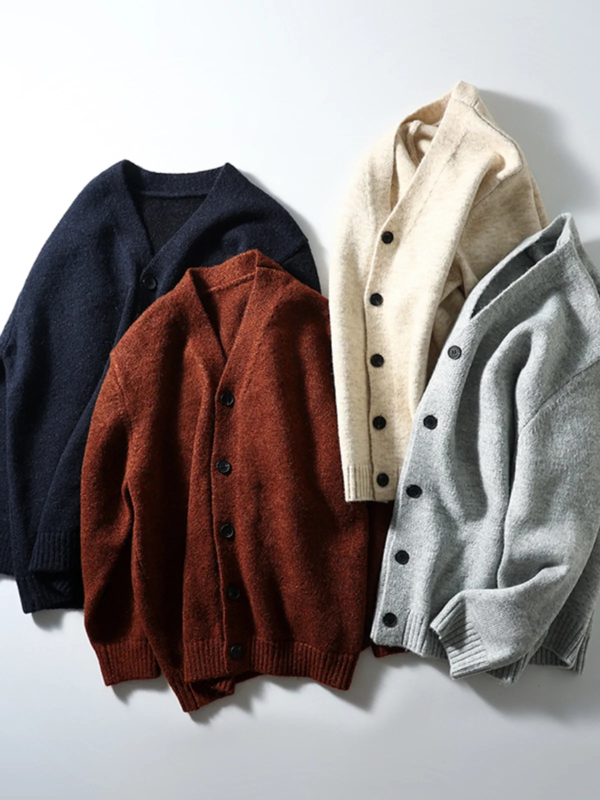 

Модный мужской вязаный кардиган с V-образным вырезом, теплый, из смесовой шерсти, для осени и зимы, повседневный городской стиль, длинный рукав