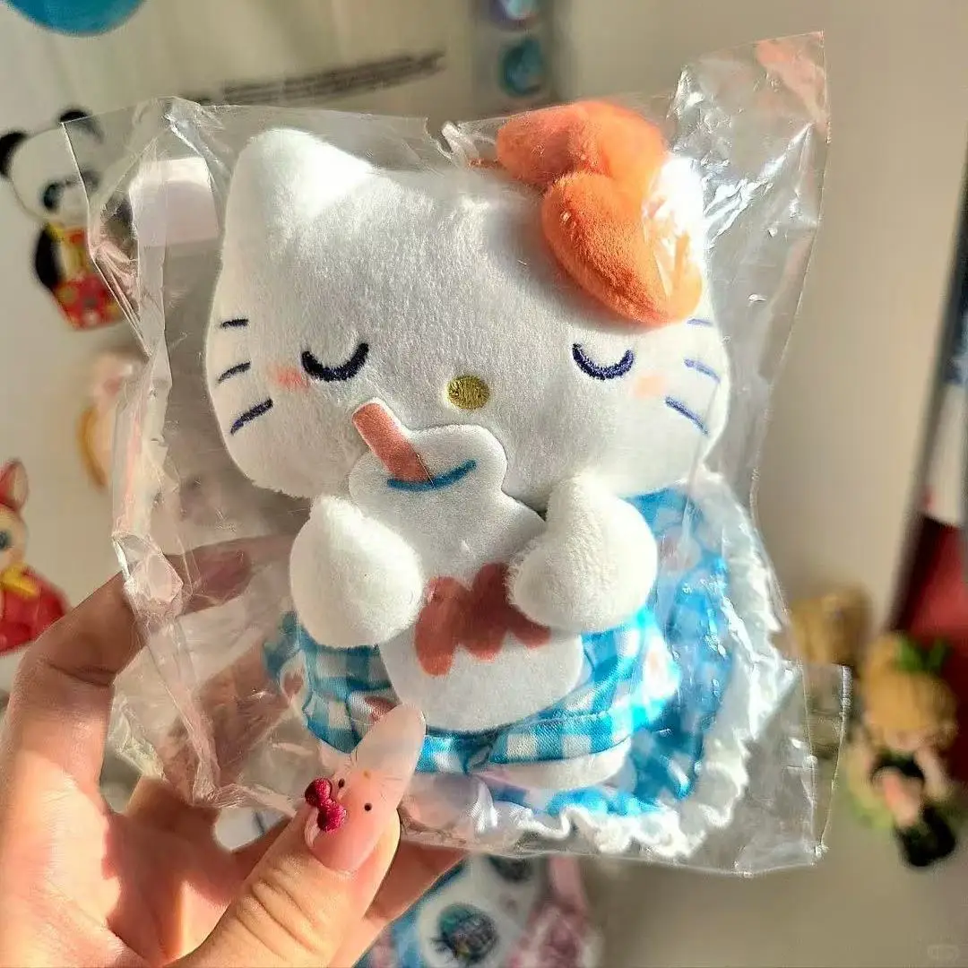 Sanrio Hello Kitty Sleep Soundly Modeling Blue and White Plaid Plush Keychain Backpack Pendant Car Key Hanging Decorations