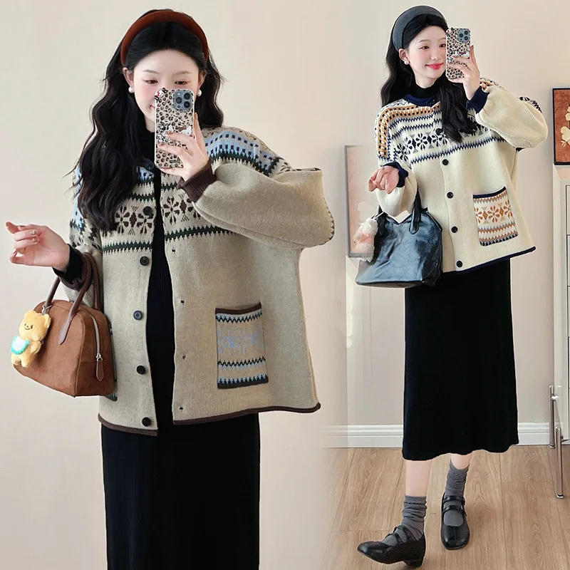 Autumn Winter Maternity Clothing Set Sweater Coat + Knit Base Two-piece Suit Artsy Vintage Jacquard Coat Pregnant Women Wear