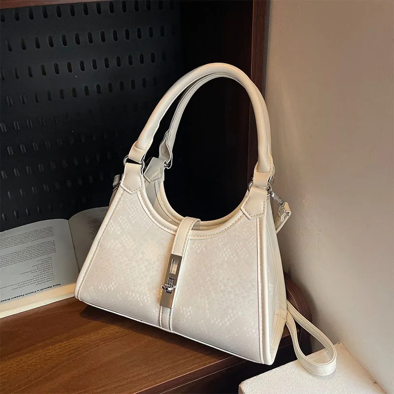 

Retro Women Handbag Alligator Print CasualPillow Bags Female Leisure Pillow Handle Bags Large Capacity Crossbody Commuter Pack