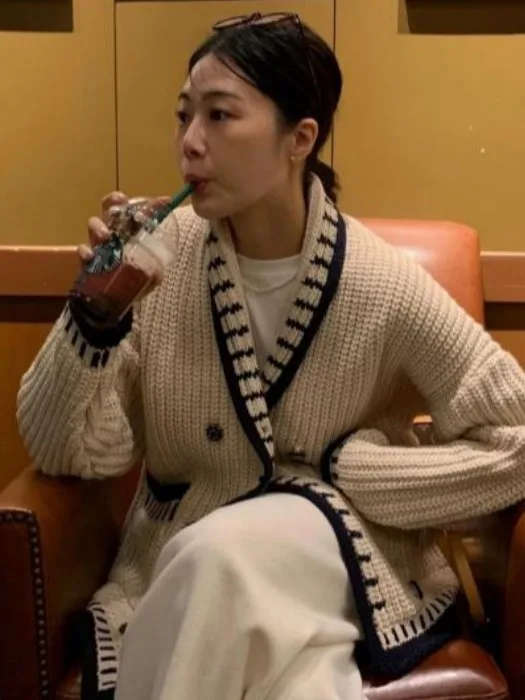 

Вязаный свитер в стиле ретро, женский корейский модный высококачественный свободный универсальный вязаный открытый кардиган, осень 2021, другое Mater...