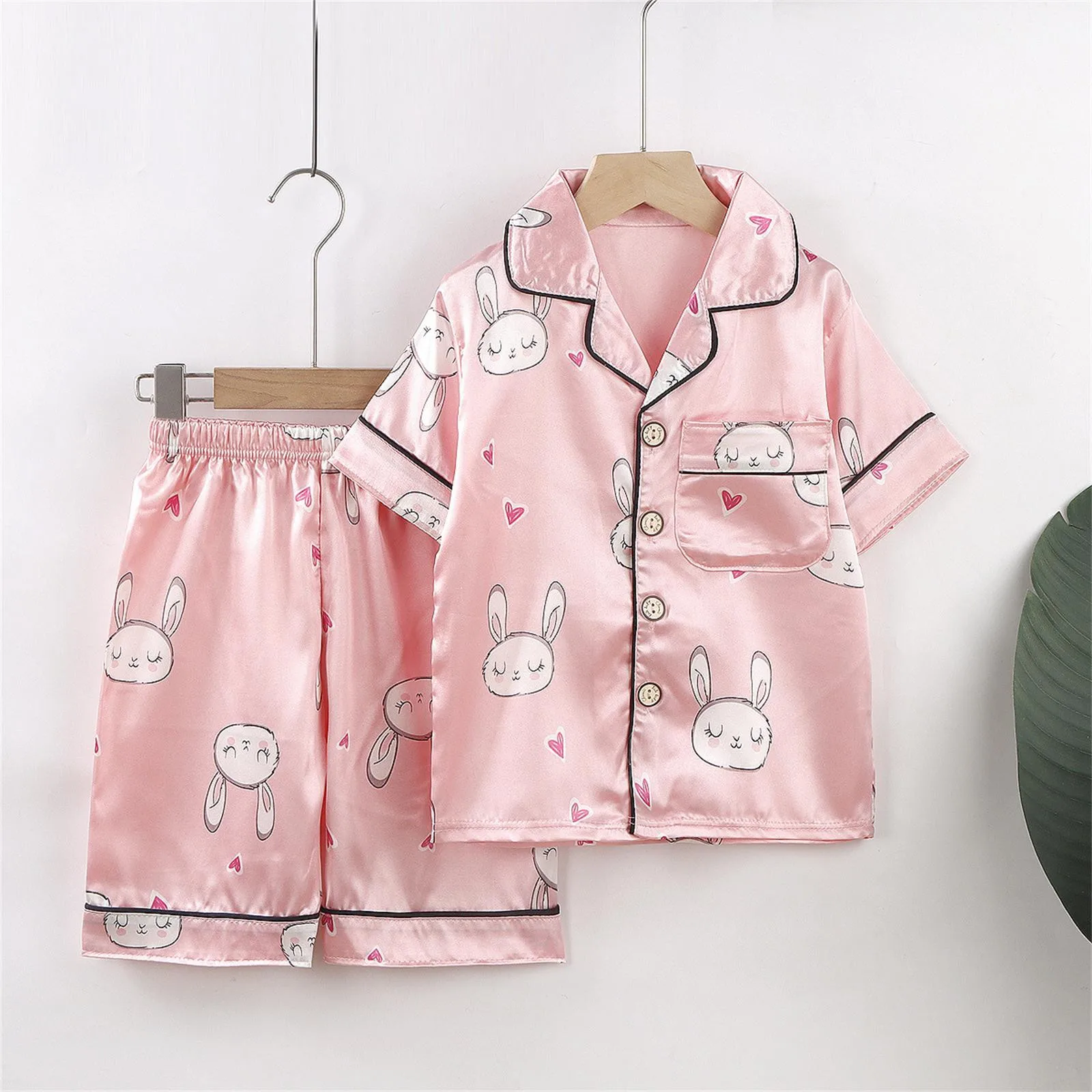 Pyjama d'été imprimé dessin animé pour enfants, vêtements de maison pour garçons et filles, revers fin, pyjama à manches courtes, chemise à manches courtes, ensemble short