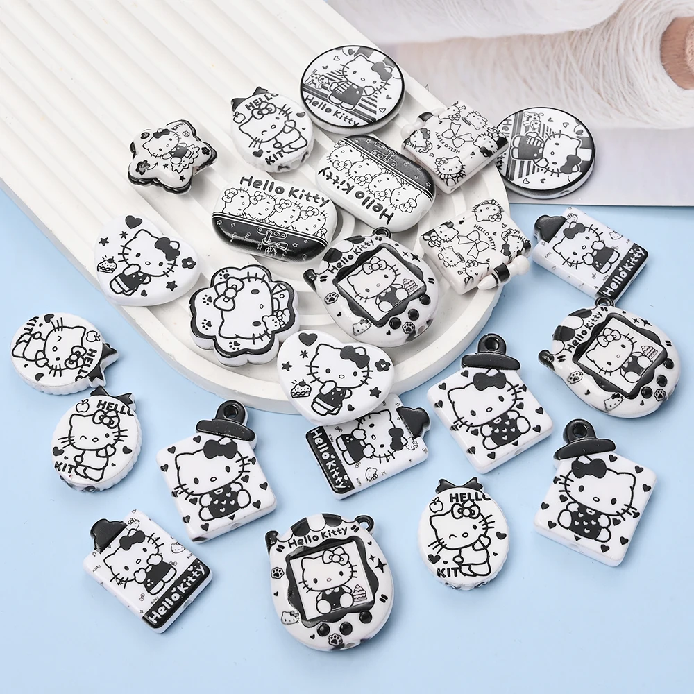

10pcs Sanrio Hello Kitty Black White Arylic Beads Random Mixed Style Cartoon Printed Loose Beads for DIY Pacifiers Clip Bracelet