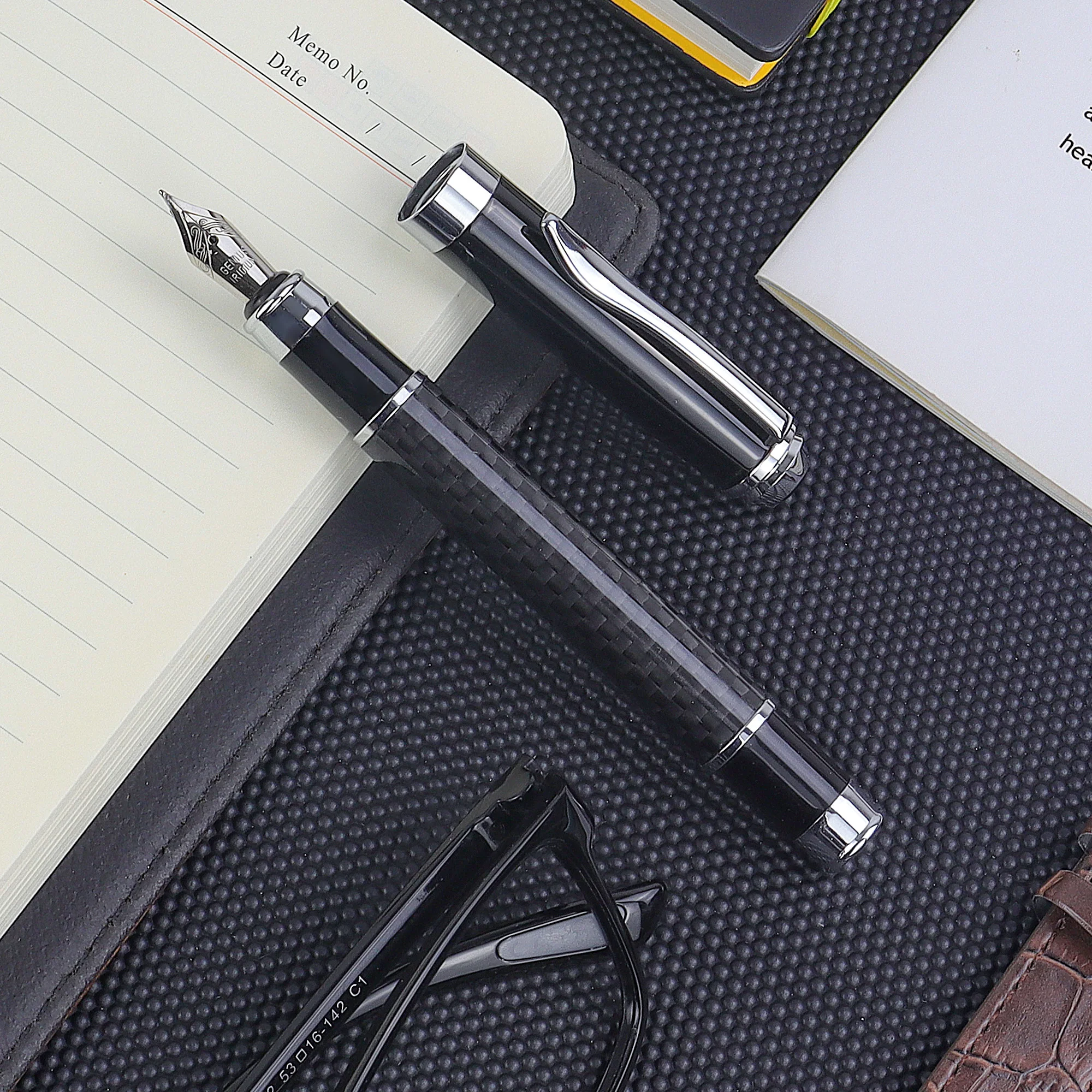 1Pc Luxury Black Mosaic-patterned Fountain Pen with Gift Box, for Writing, Office Supplies, and Stationery