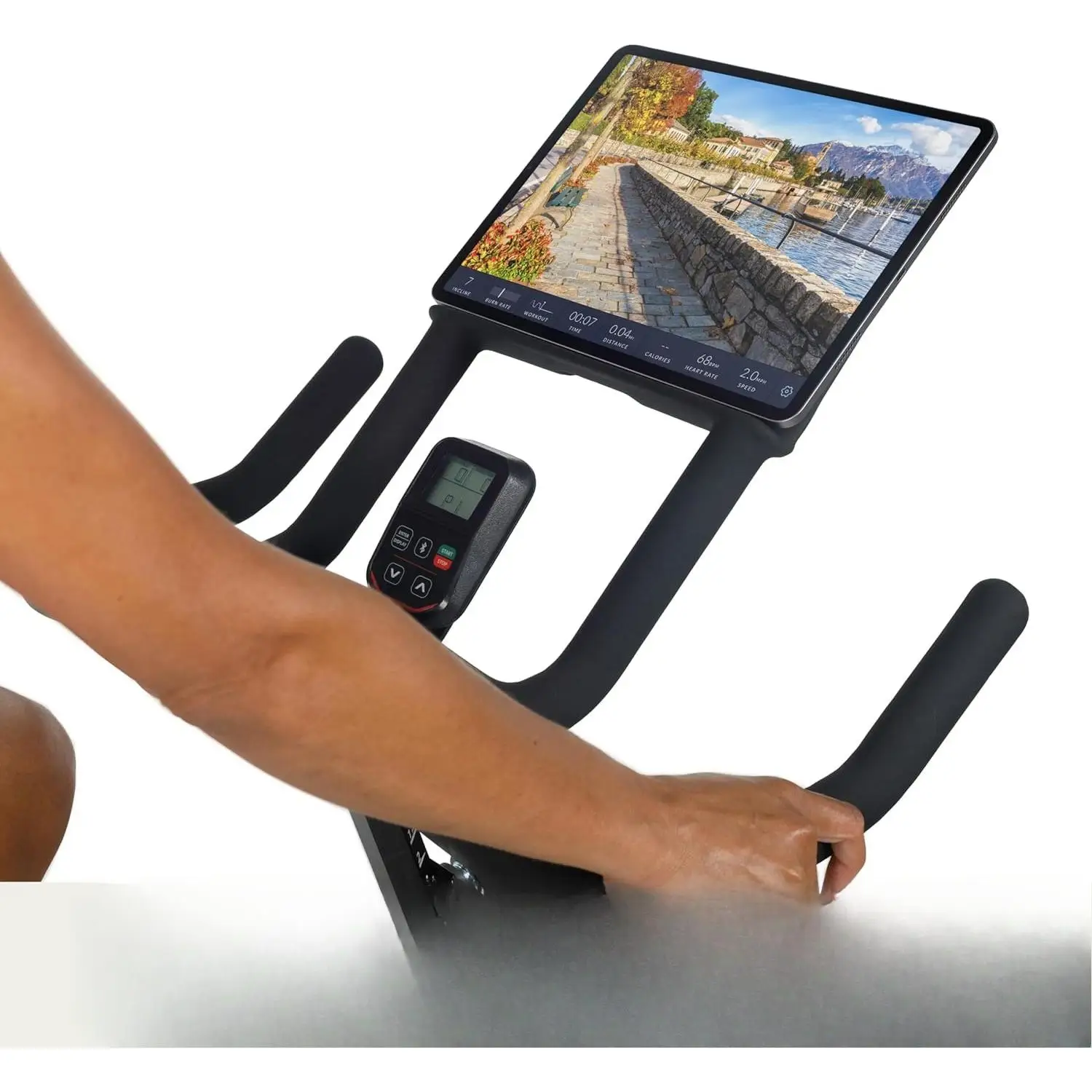 سلسلة دراجات W-Fitness IC الداخلية لركوب الدراجات - مقعد على شكل سباق مهواة قابل للتعديل بالكامل - لياقة داخلية - دراجة تمرين