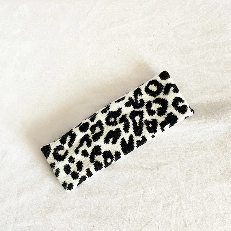 Black White Headbands Sassy Zebra-stripe Hound\'s-tooth Cow Leopard Print Quare Sports Headband Hair Accessories for Men Women