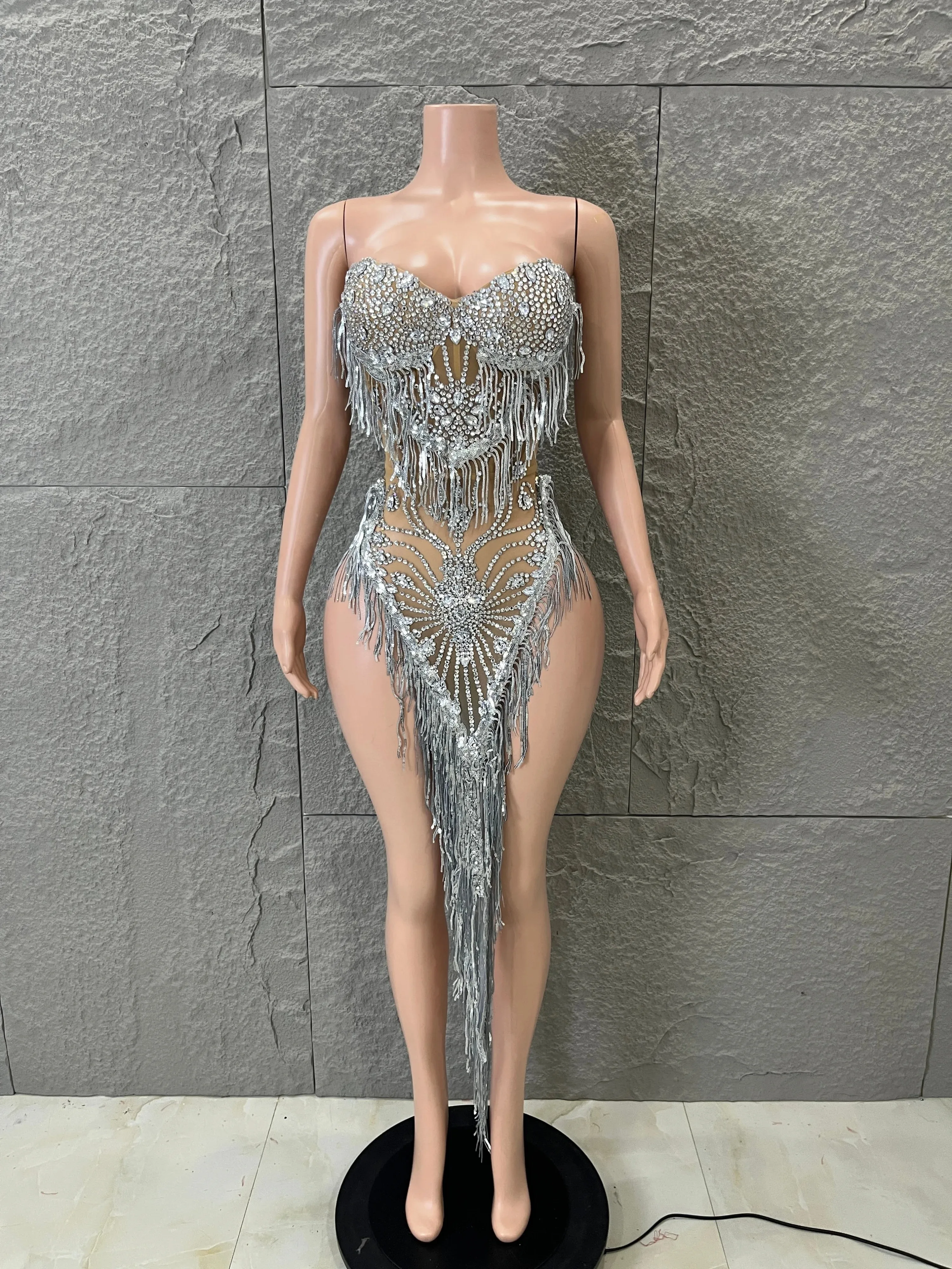 Glamorous 2026 Silver Rhinestone Mesh Dress Long Fringe Sheer Perfect Dancers Raves Nightclub Performances Night Out Streetwear