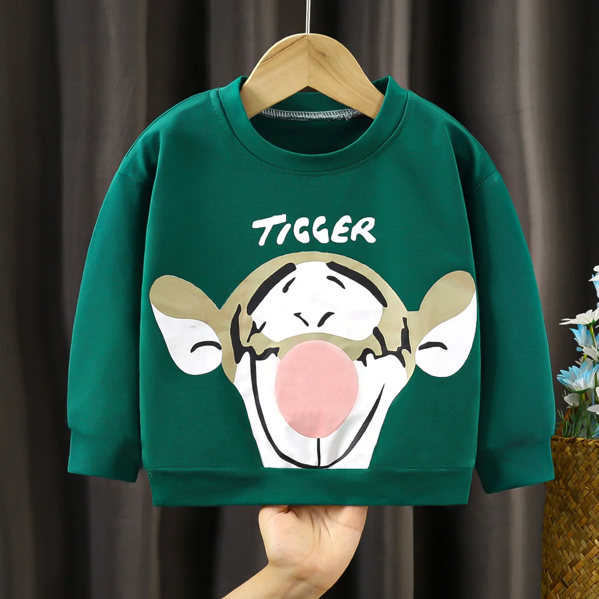 Tigger Disney Children Sweater Thin Sweatshirt Long Sleeve Crewneck Hoodies Pullover Spring Clothing Kids Tops Cartoon Winnie