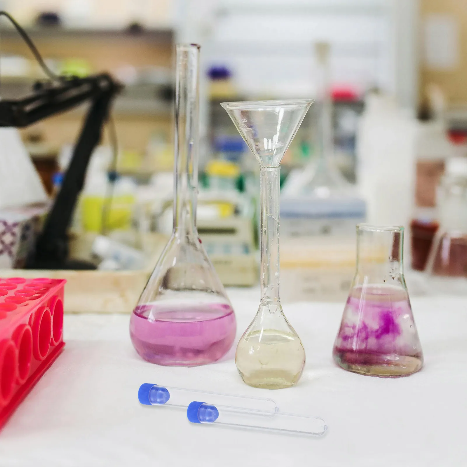 

50pcs Plastic Sampling Tubes Clear Transparent Storage Test Tubes With Caps For Laboratory Liquid Solid Sample Collection High