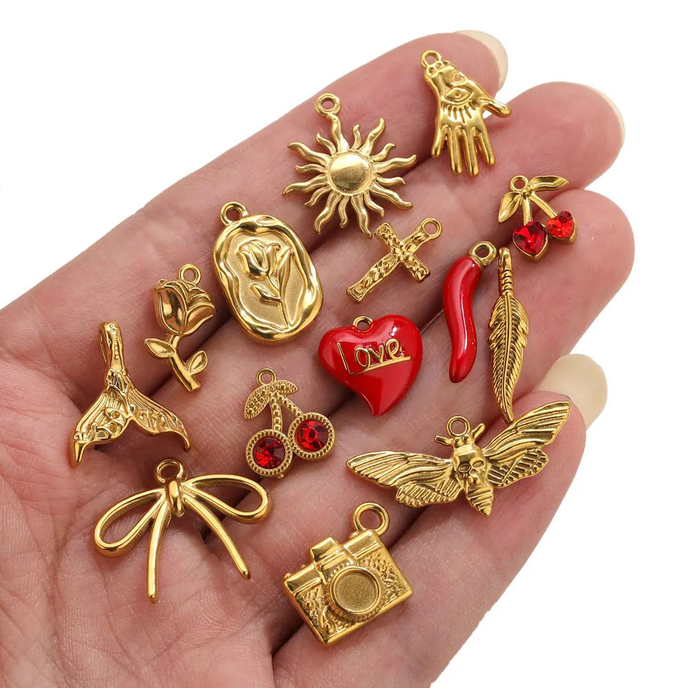 Gold Steel Charm Set 4