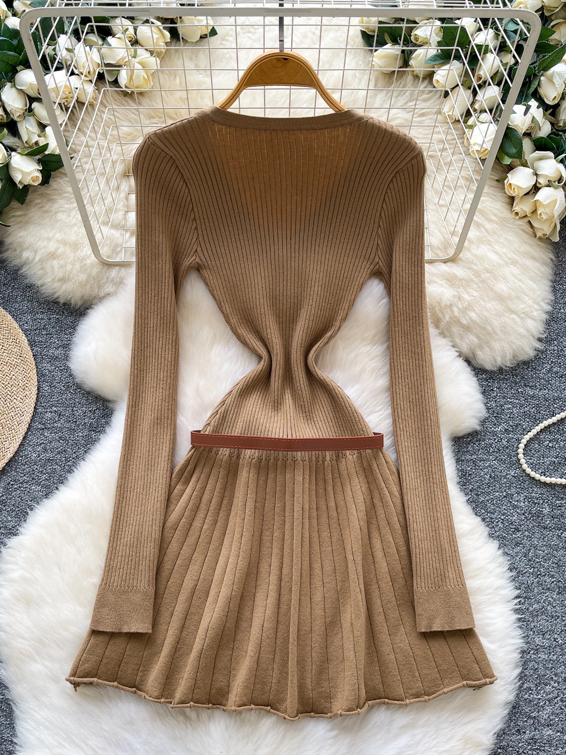 

Ele V-ne Long Sve Knitted Dr Women's Slimming A-line ort Skirt High Waist Pure Desire Faion Summer Ci Commute