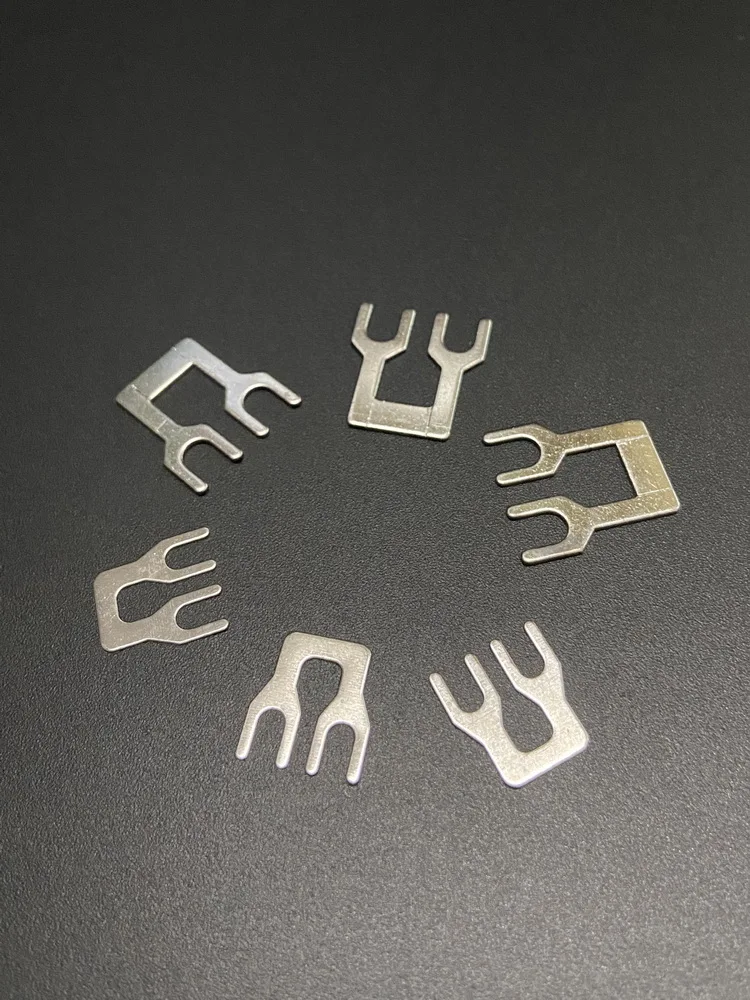 

Отверстие 3,1 4,5 мм, двойной Y-образный разъем, регулируемая вставка короткого замыкания, U-образные клеммные колодки, латунный материал из олова