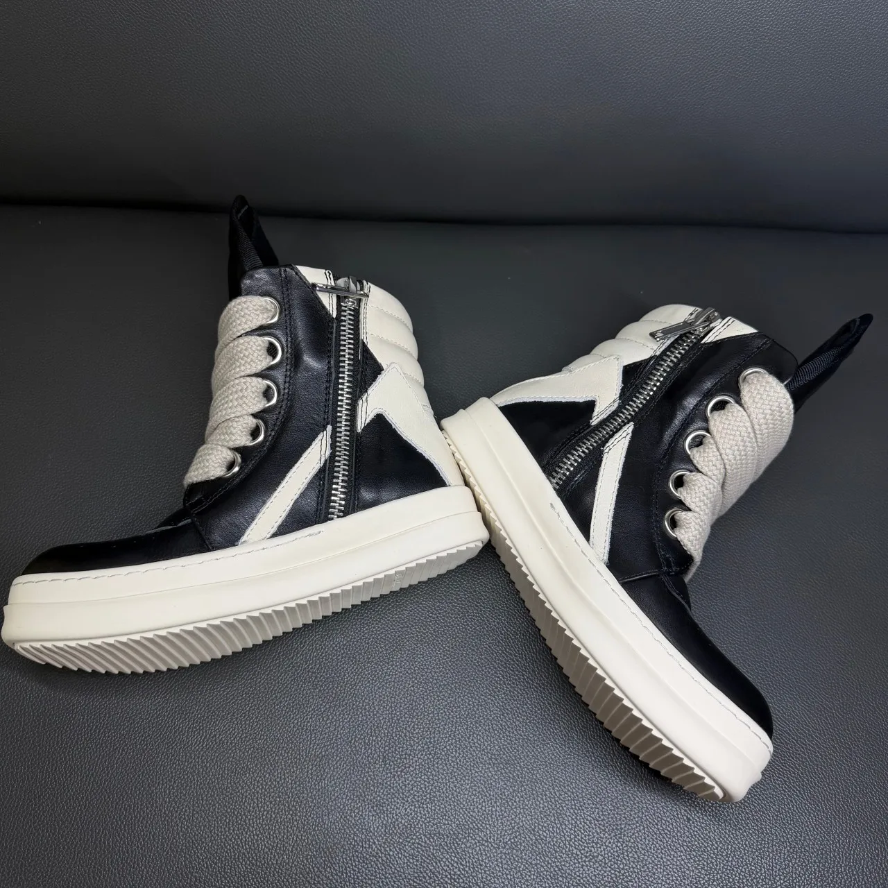 Brand Men Shoes Casual Sneaker Black Genuine Leather Jumbo Shoelace Flat High Top Shoe Ankle Boot Women Luxury Designer Sneakers