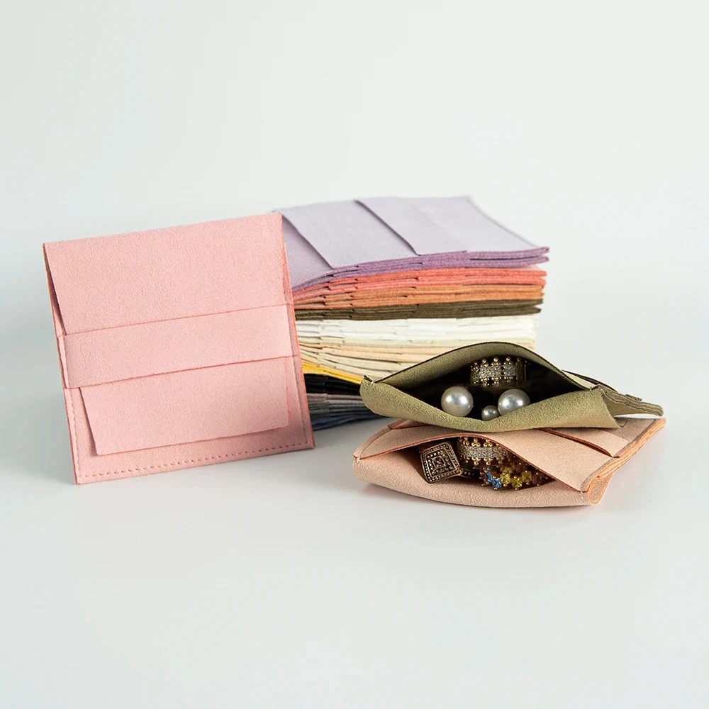 

50 Microfiber Jewelry Pouch 8x8cm Small Gift Bags Rings Envelope Jewelry Earring Organizer Packaging Wedding Favors Candy Bag