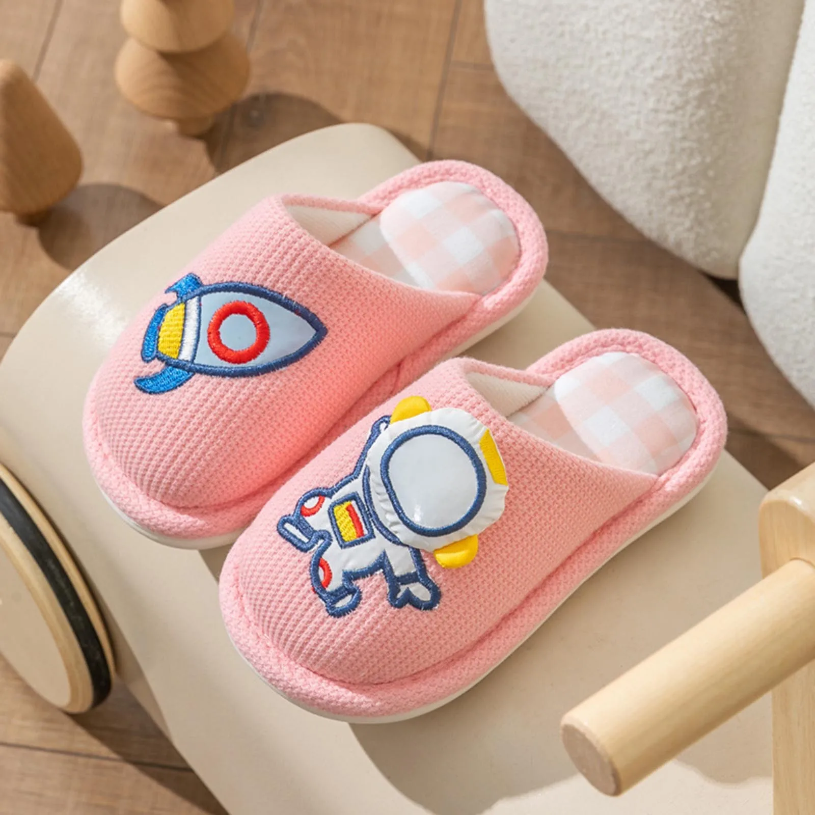 2-10Years Old Kids Cartoon Linen Slippers for Children Four Seasons Home Wear Silent Cotton Linen Cloth Sweat-absorbing Slippers