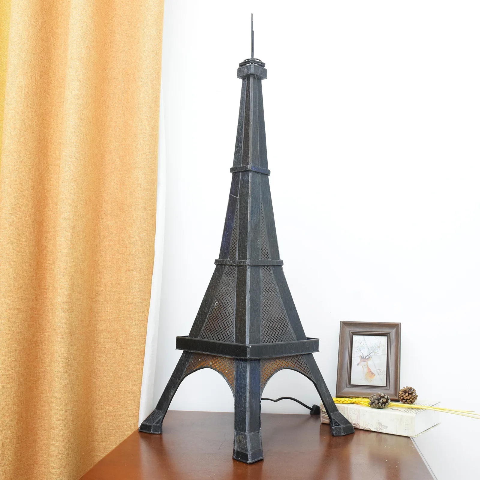 

Stained glass lamp, bar counter, office, study, art desk lamp