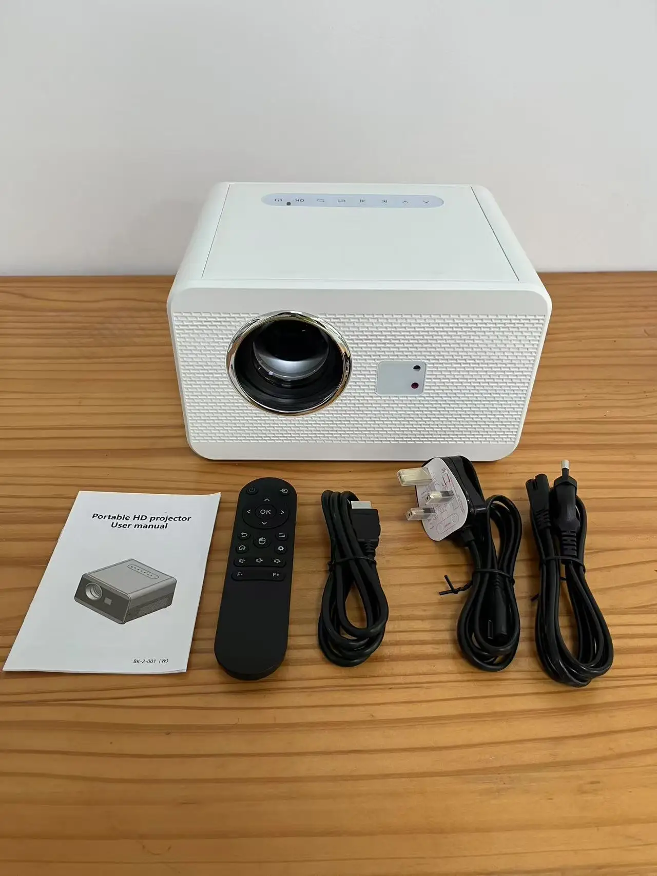 Fabriekslevering C8Pro Android 9.0 4K slimme projector 580ANSI 1920 * 1080P Full HD Wifi6 BT5.1 MT9269 Home Cinema Theater