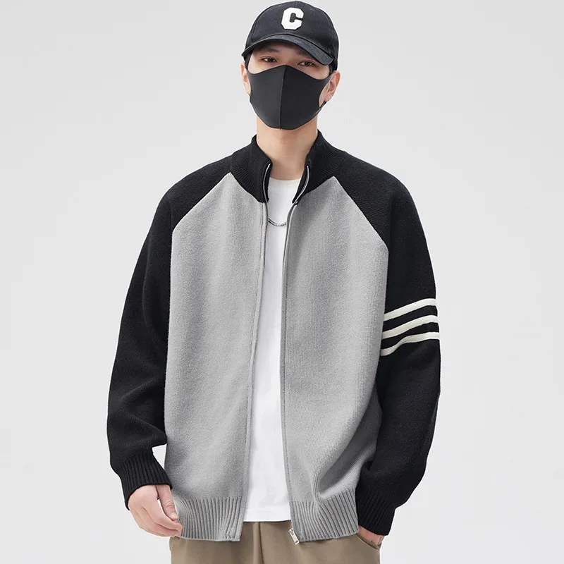 

2026 men's loose color matching stand-up collar, new autumn casual cardigan sweater