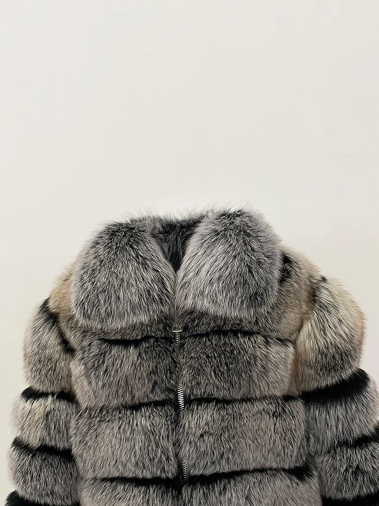 Femmes 2025 nouvelle mode d'hiver haut chaud vêtements dame grande taille veste de fourrure de renard naturel vêtements court réel manteau de fourrure femme