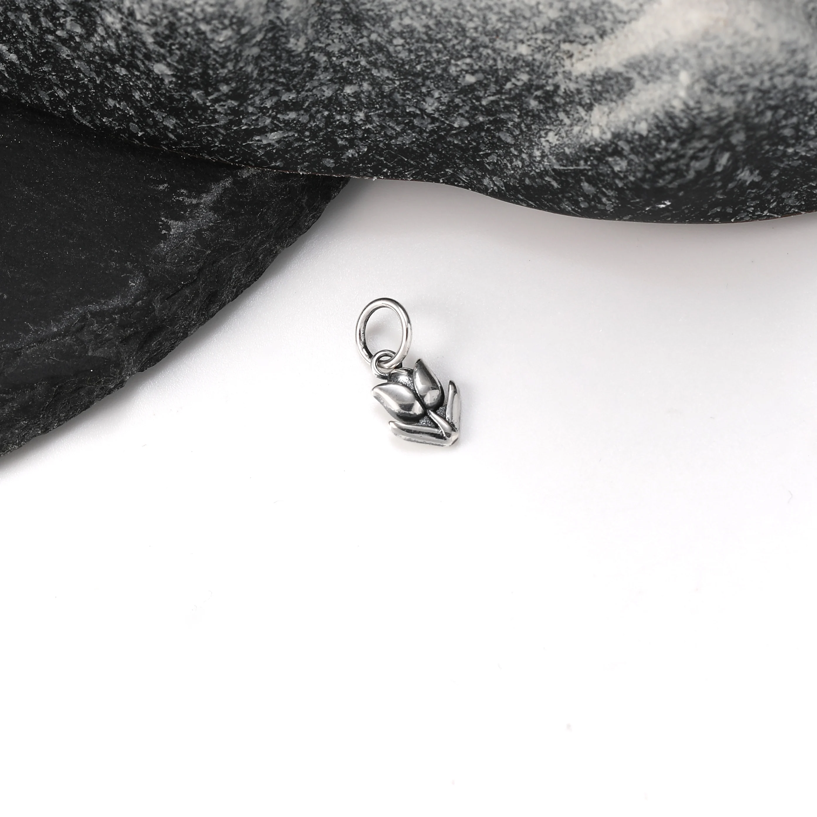 

DJ246 genuine 925 sterling silver exquisite fashion keychain DIY accessory rose pendant silver jewelry accessory