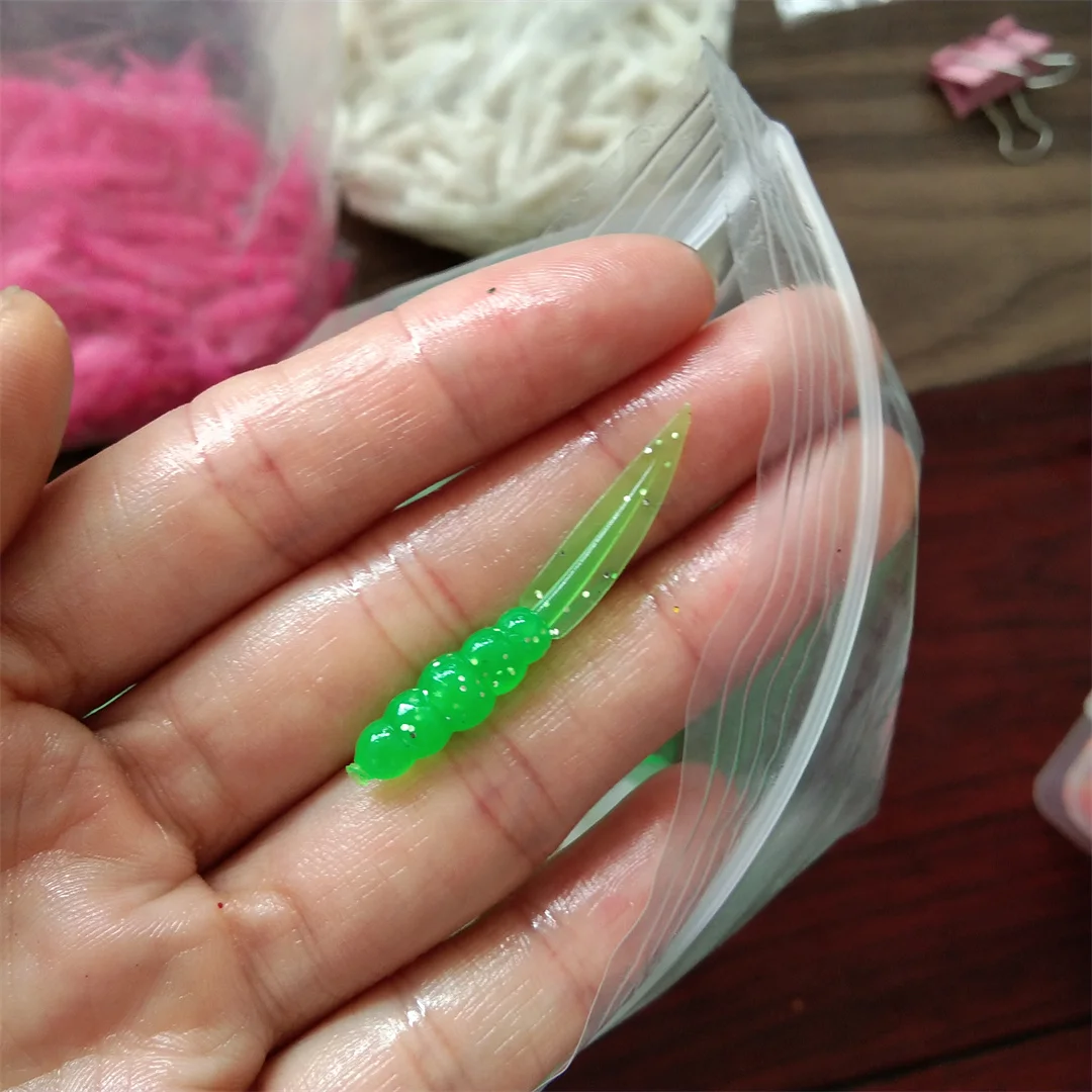 50Pcs/lot Wobblers Rockfishing beetle Lures Rubber Baits 3.5cm 0.3g Fishing Soft Worm Artificial Baits Bass Silicone Fish