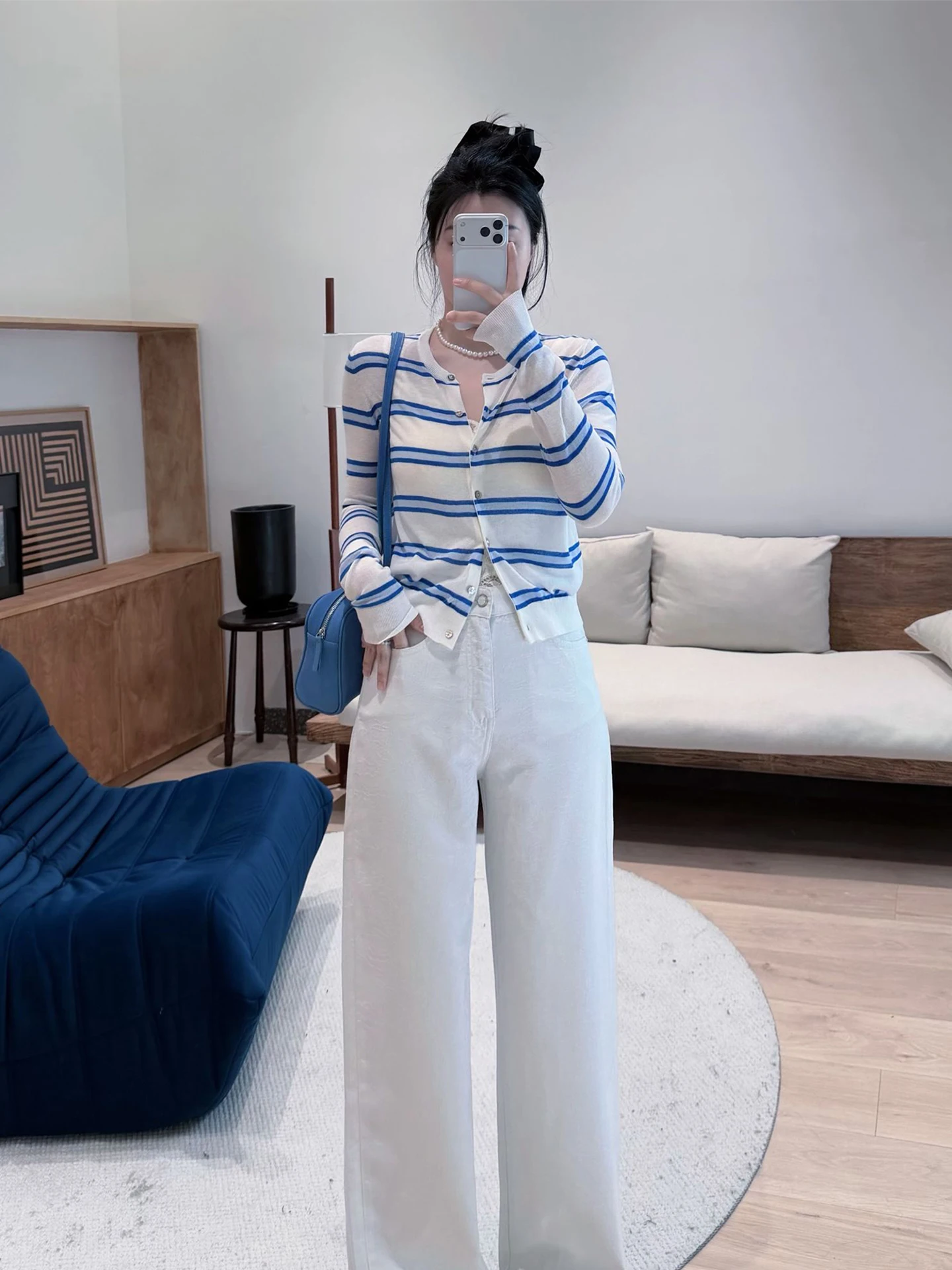 

Джинсы с высокой талией и эластичным поясом, с вышивкой в виде роз, женские, весенняя новинка, удобная посадка, прямой крой