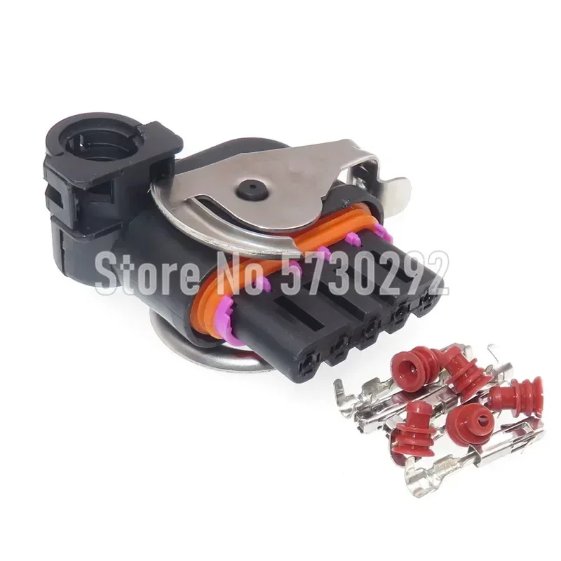 5P 18242000000 Lear…