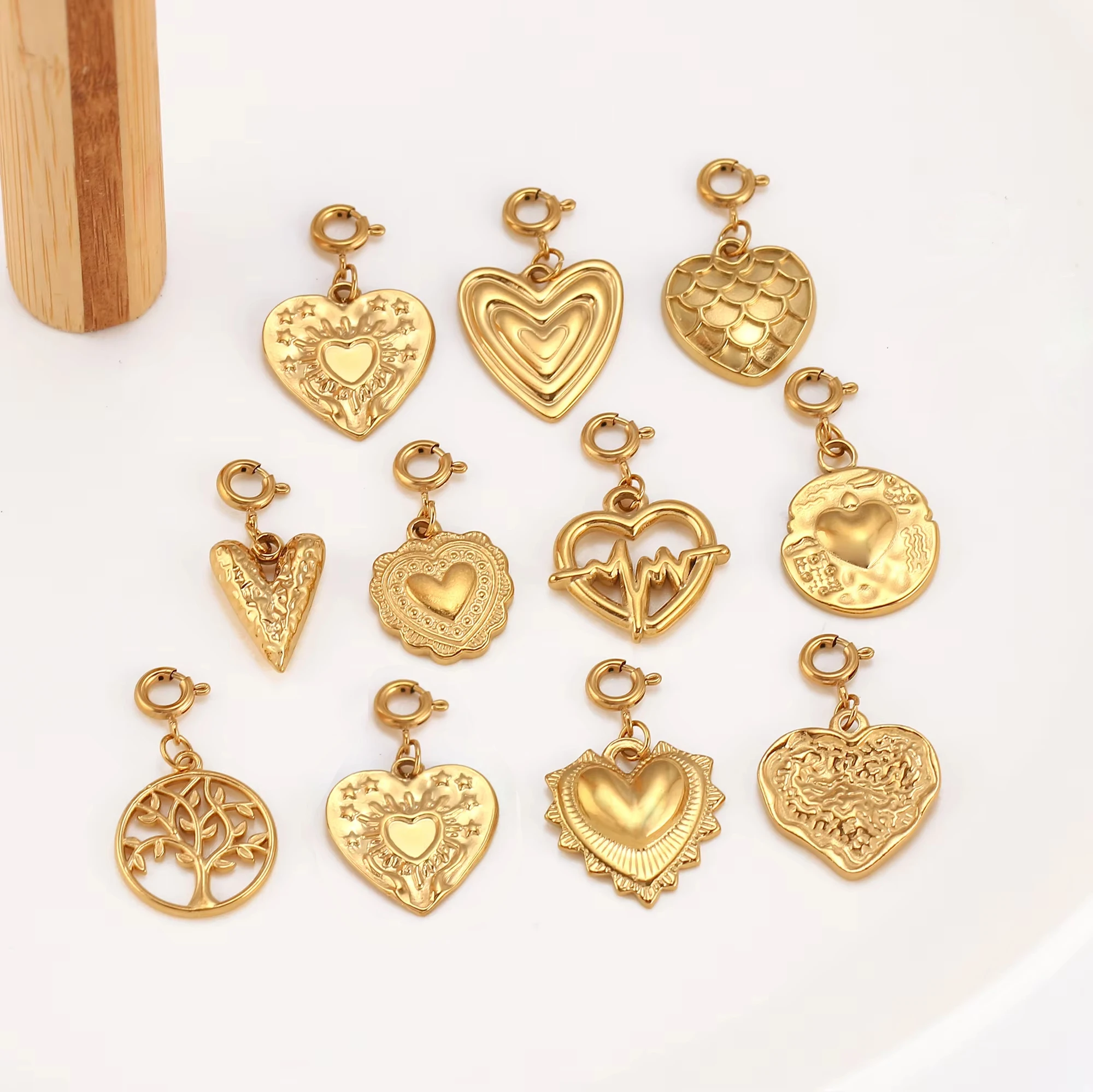 Lovely 3D Heart Charms Gold Color Plated Stainless Steel Tree of Life Pendant DIY Mother\'s Day Necklace Handmade Jewelry Making