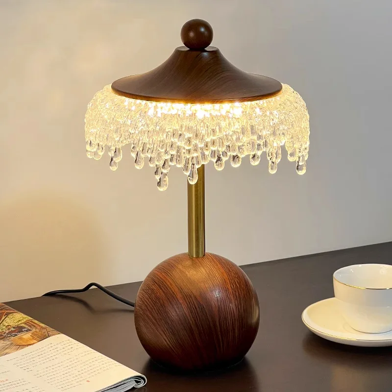 Wood Grain Desk Lamp French Retro Reading Table Lamps Living Room Desktop Bedside Mood Light Home Decor Items Lighting Lights