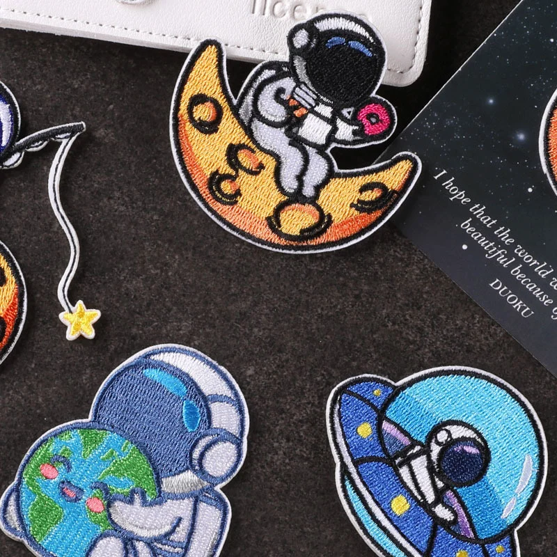 6pcs Planet Cartoon Astronaut Patches for Clothing, DIY Iron-on Patches, DIY Aesthetic Embroidery Appliques Sticker