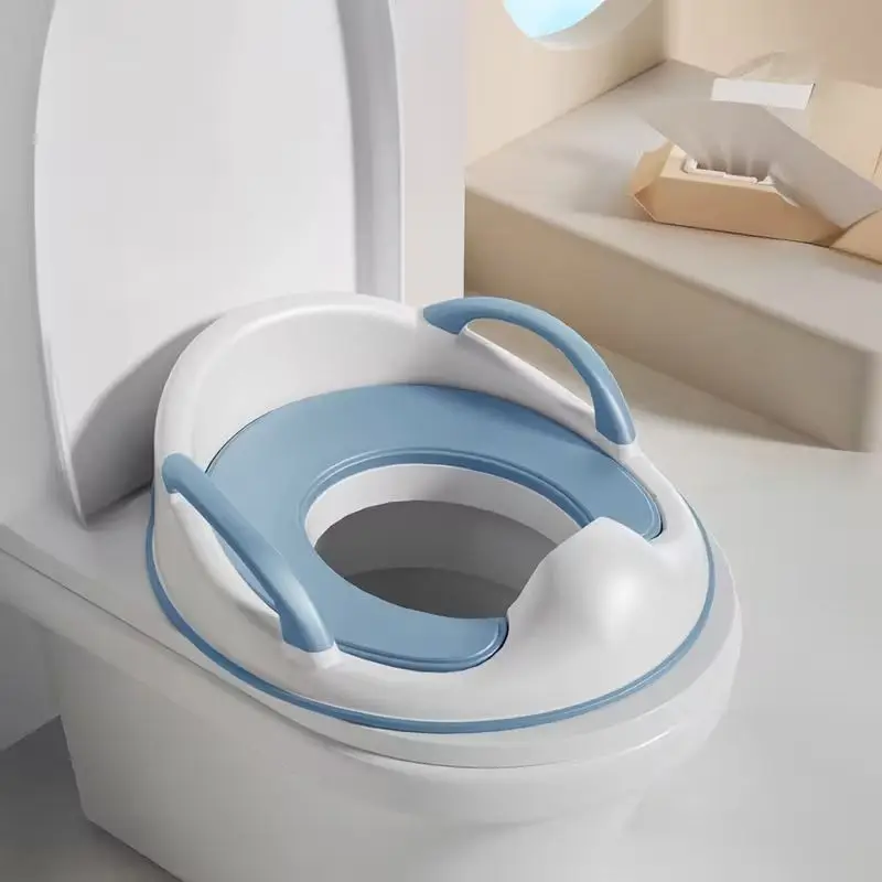 

Children's Toilet Seat Trainer, Equipped with Anti-slip Handrails, Storage Hooks and Cleaning Brushes, Suitable