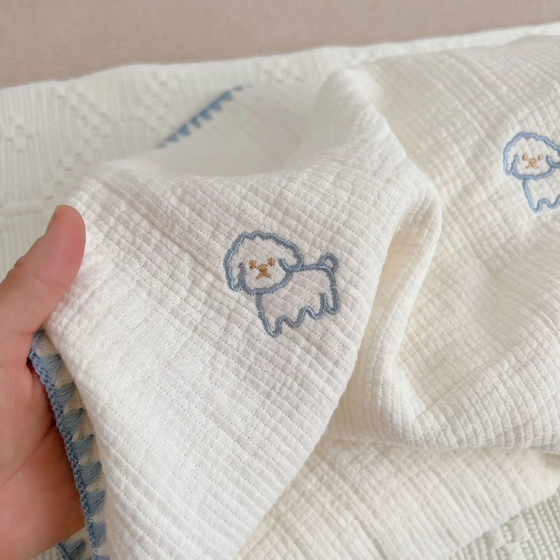 New Baby Four Seasons Baby Blanket Embroidered Puppy Cotton Gauze Children\'s Nap Blanket Shawl