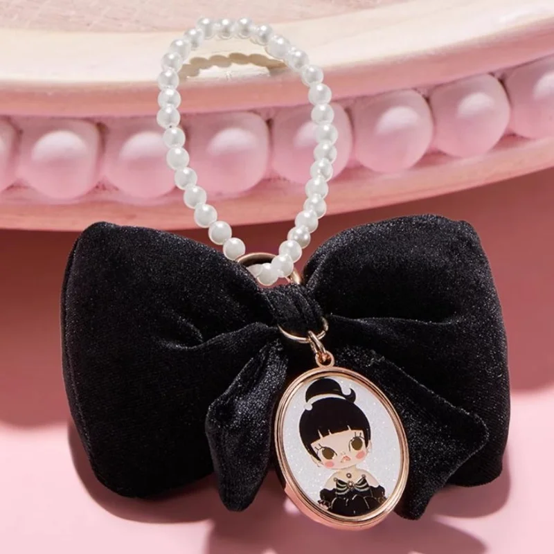 Molly Daily Look Series Sachet Pendant Blind Box Bow Fashion Peripheral Pouch Hanging Key Pendant Mystery Box Girl Birthday Gift