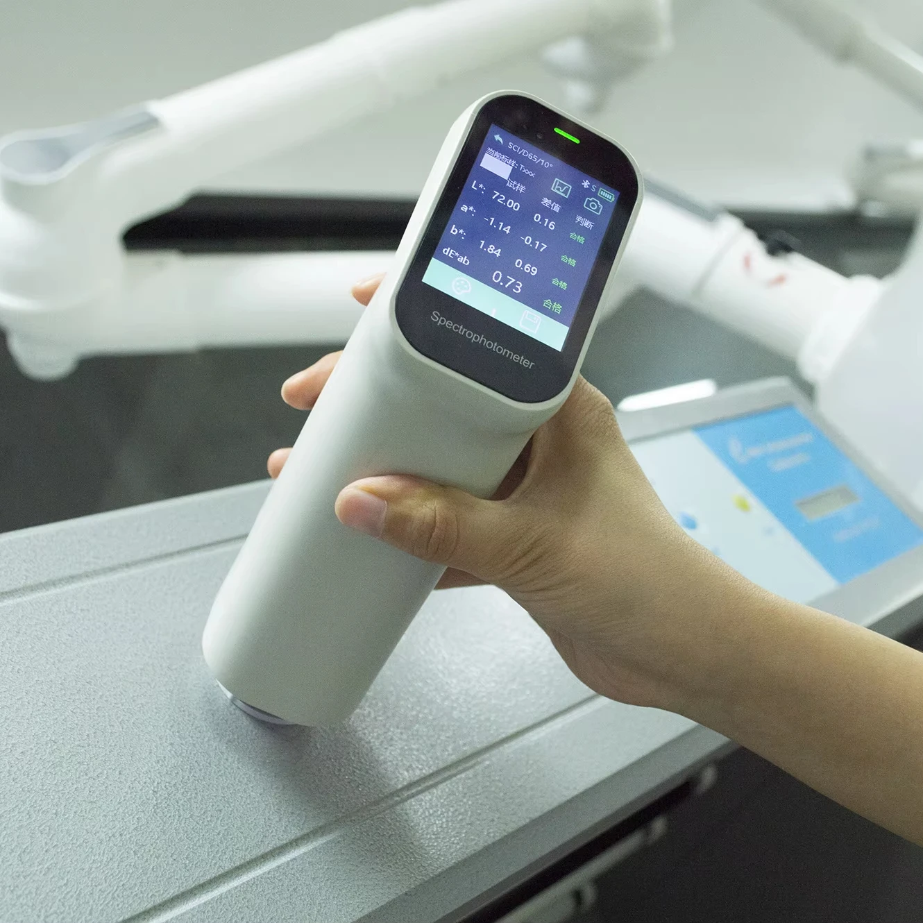 CHNSpec DS-210 Cheap Portable Colorimeter for Paint,Plastics, Coatings, Printing, Auto Parts, Metals, Home Appliances, Skin