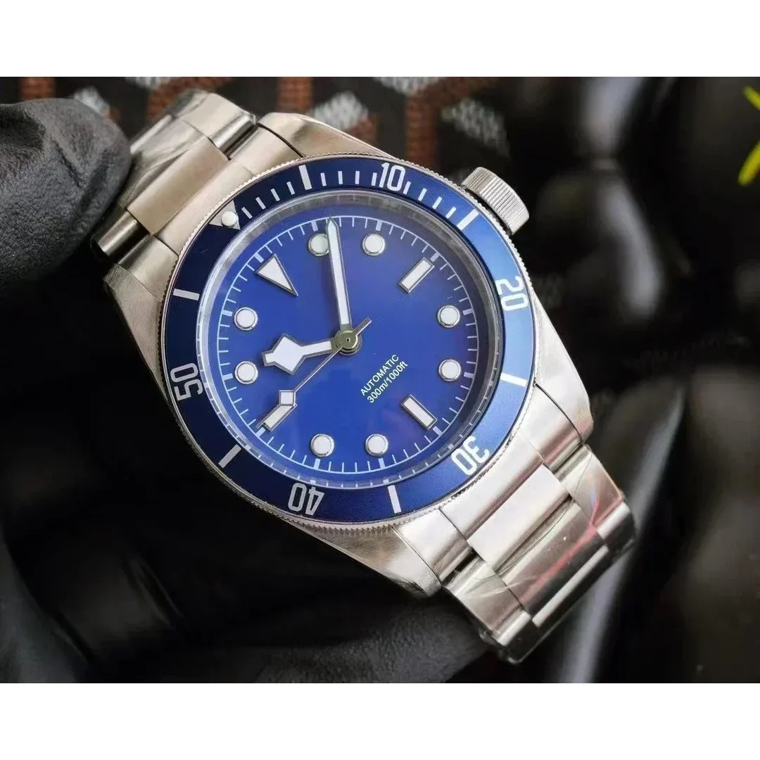 

Элитные модные спортивные автоматические механические часы 42 мм из нержавеющей стали с люминесцентным синим циферблатом, черным керамическим безелем и кожаным ремешком, с возможностью индивидуальной настройки