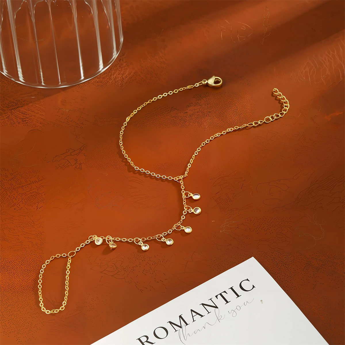 Glänzende Zirkon-Quasten-Fingerarmbänder für Frauen Einfache Goldfarbene Geometrische Ring-Verbindungsarmbänder Ästhetischer Partyschmuck Geschenke – Detail 4
