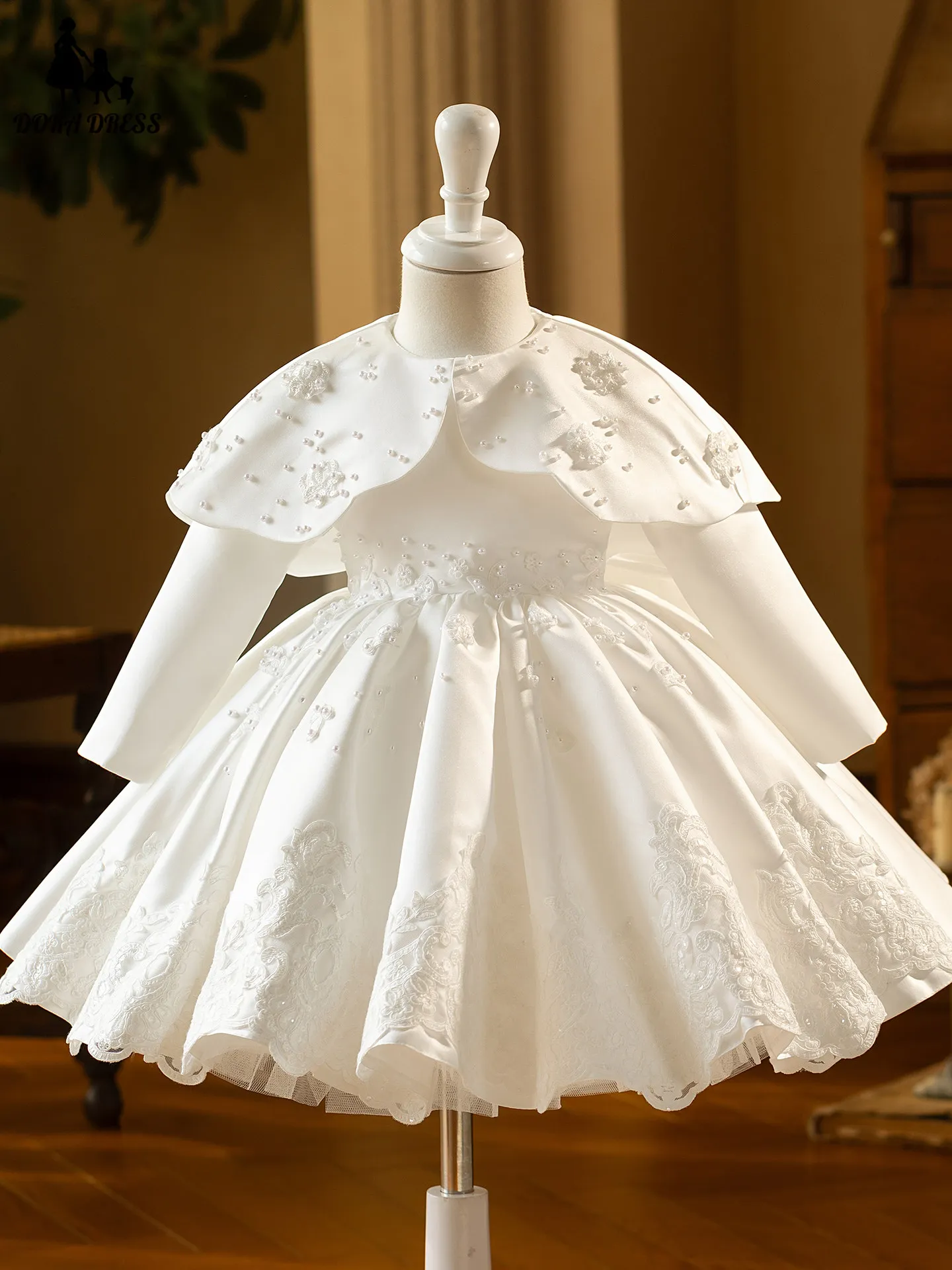 JDY Custom Girls High End Birthday Baptism Princess Ball Gown Children Cute Beading Bow Design Wedding Party Dress
