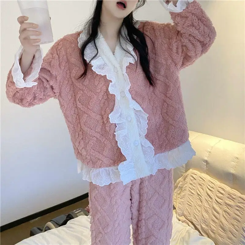 Fashion Homewear Winter Style With Added Fleece and Thickened Home Clothing Set Lace Princess Coral Pajamas Women Sexy Pajama