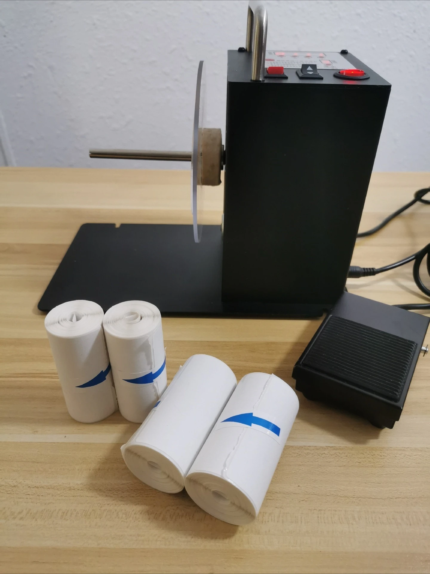 Handheld printer small roll core label paper rewinding machine