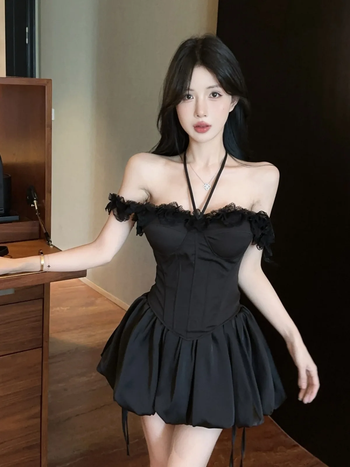 Pure Desire Fibone Lace Ear Flounce Strap Vest Top Flower Bud Skirt Women's Faion Set Autumn New Sle Svel 