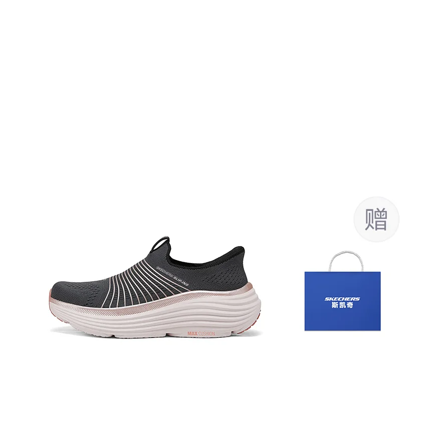 Skechers Women's GO Low top Walking Shoes Women's Black 129475-BKRG view 2