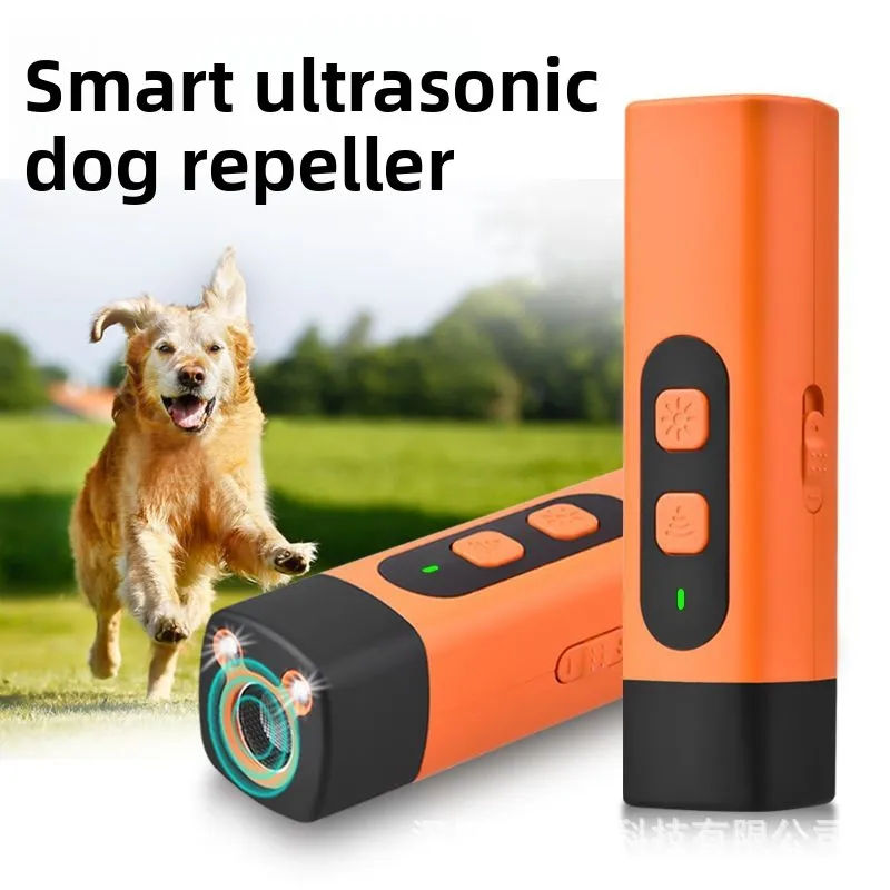 

New ultrasonic dog driving device dog trainer cross-border popular anti barking portable outdoor self-defense and driving device