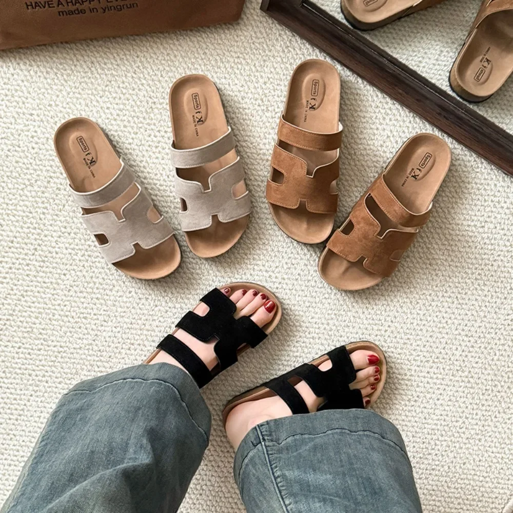 شرائح نسائية عصرية 2025 - شباشب خارجية بنعل سميك قابل للتعديل