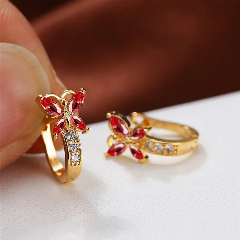 Cute Femal Crystal Stone Butterfly Hoop Earrings Vintage Gold Color Bridal Rainbow Zircon Small Wedding Jewelry For Women