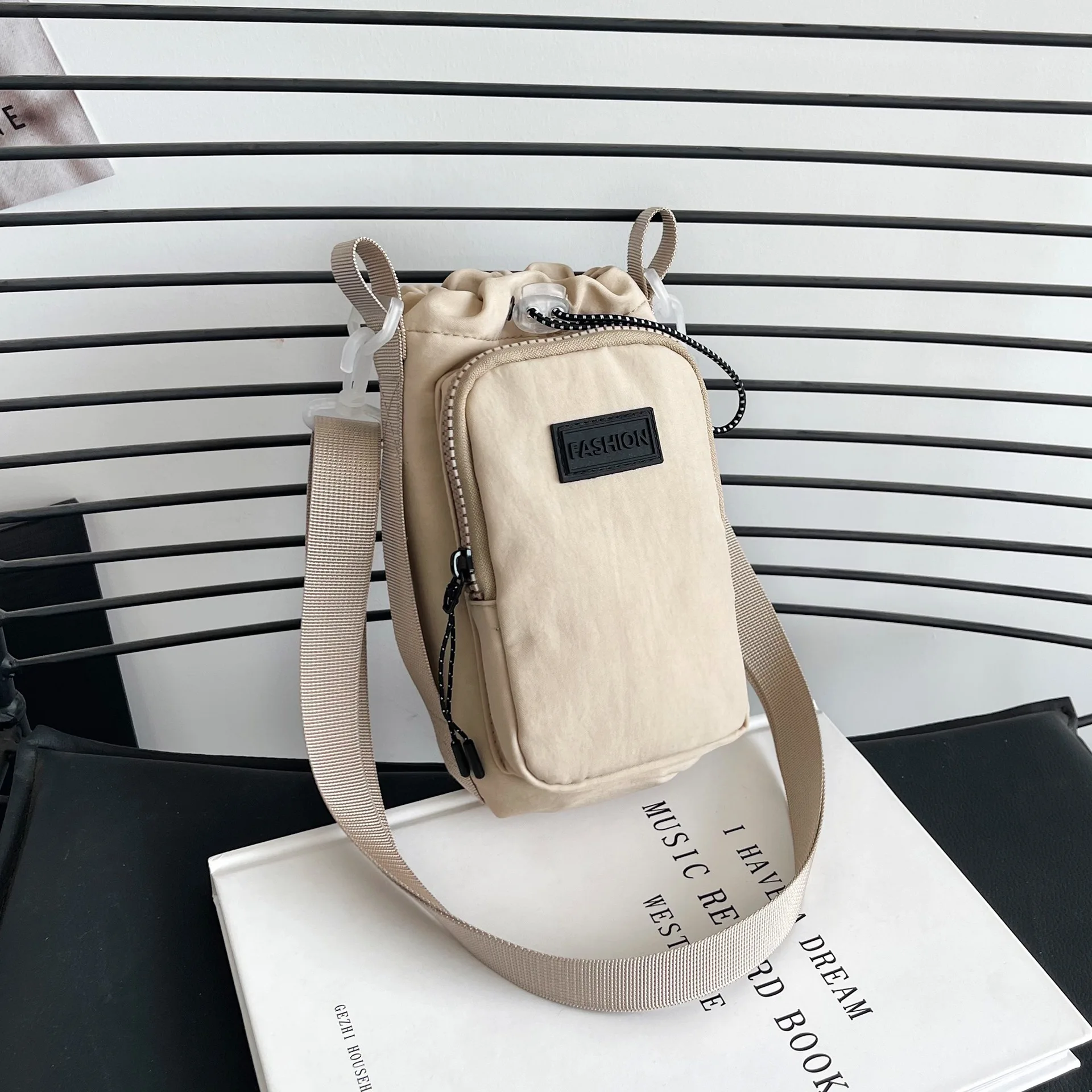Multifunktionale Outdoor-Reisewasserflaschentasche Leichte Sport-Umhängetasche Fahrrad-Rucksack Einzel-Schulter-Handytasche – Detail 2