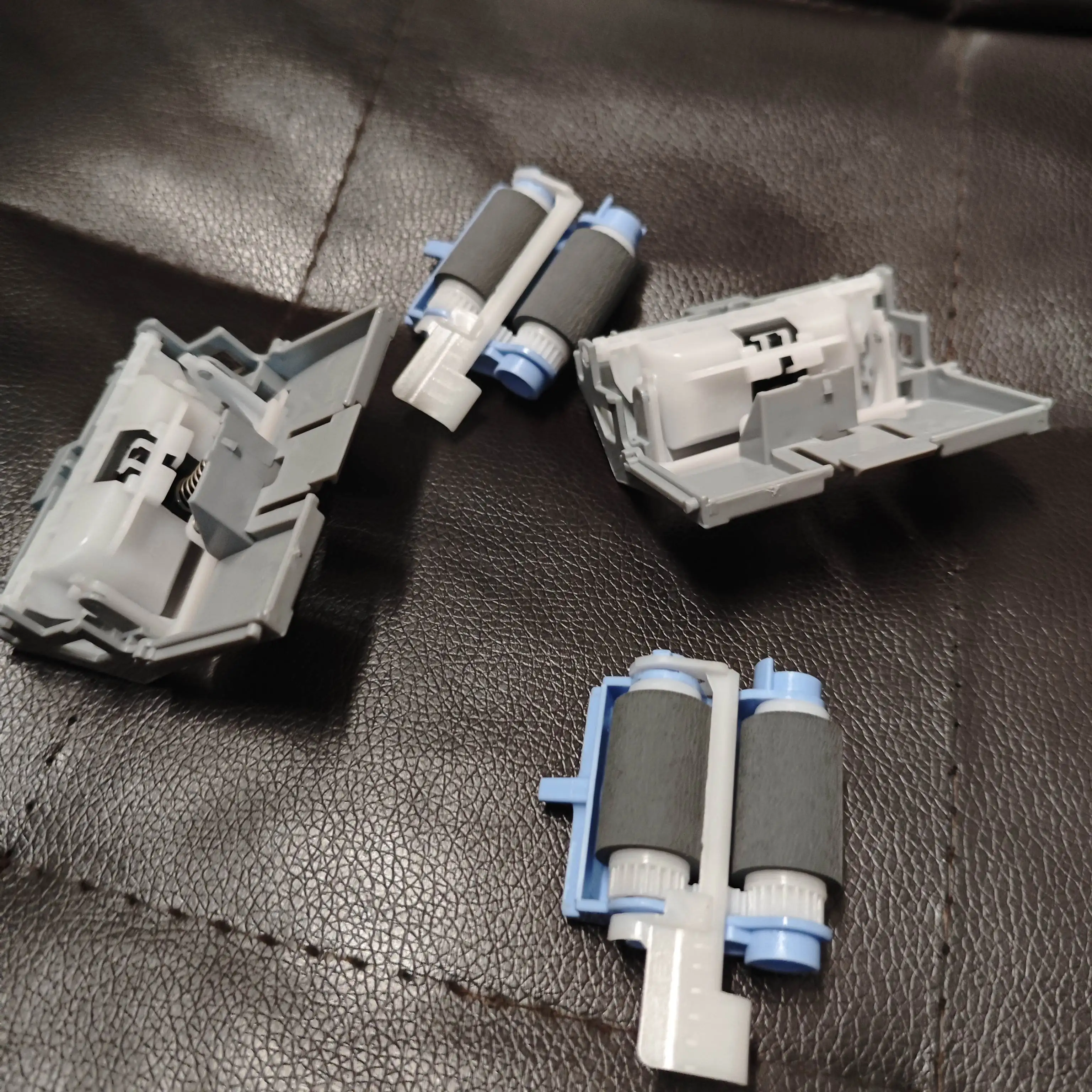 

10sets F2A68-67913 RM2-5752-000 Separation Pickup Roller for HP M501 M506 M507 M527 M528 for CANON D1620 D1650 LBP312